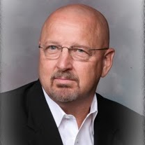 Michael Glover Photo 44