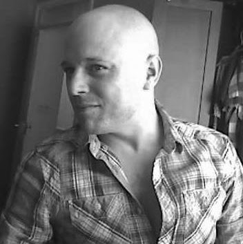 David Abraham Photo 45