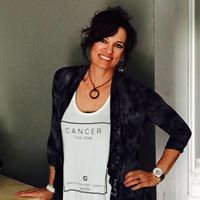 Tracy Robbins Photo 24