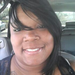 Monica Bridges Photo 17