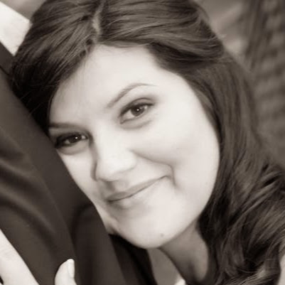 Nicole Gist Photo 21