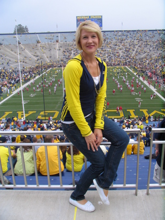 Tonya Jones Photo 14
