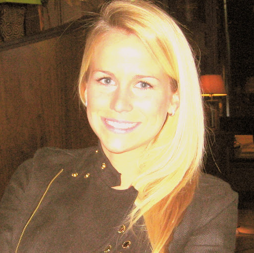 Julie Howe Photo 14