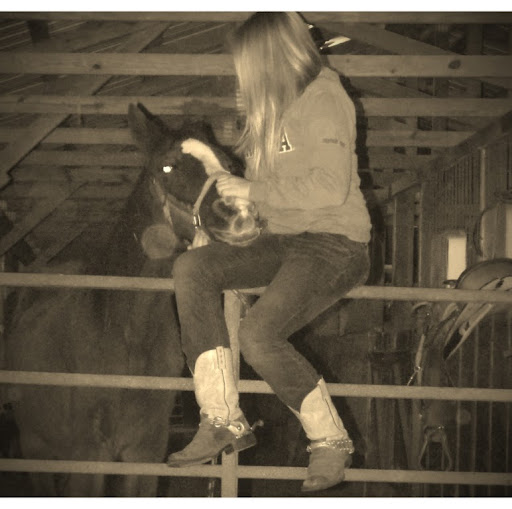 Angie Merrell Photo 14