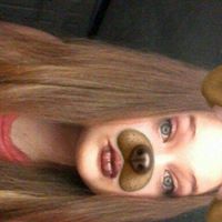 Haley Lewis Photo 35