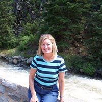 Elizabeth Cronin Photo 44