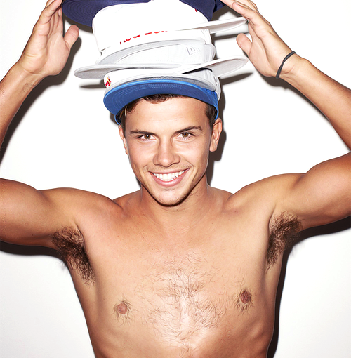 Julian Wilson Photo 30
