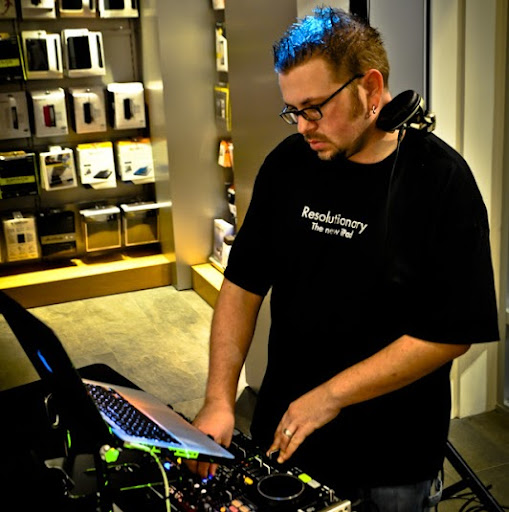 Gregory Duke Photo 29