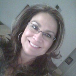 Monica Urrea Photo 17