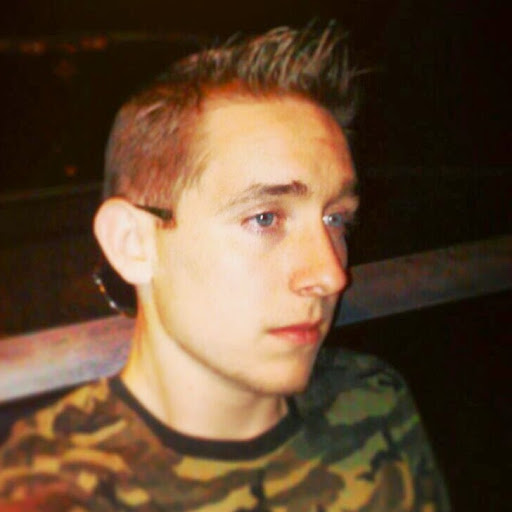 Justin Thacker Photo 29