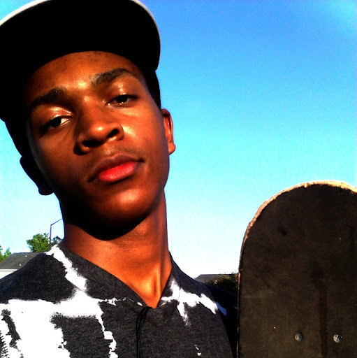 Khris Robinson Photo 6