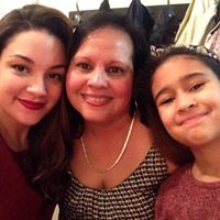 Angie Torres Photo 18