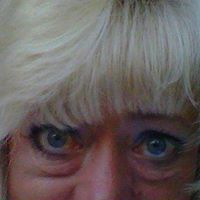 Tonya Harvey Photo 6