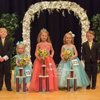Kelly Stringer Photo 35