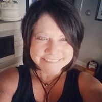 Tonya Yates Photo 14