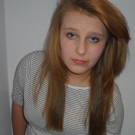 Charlotte Clark Photo 40