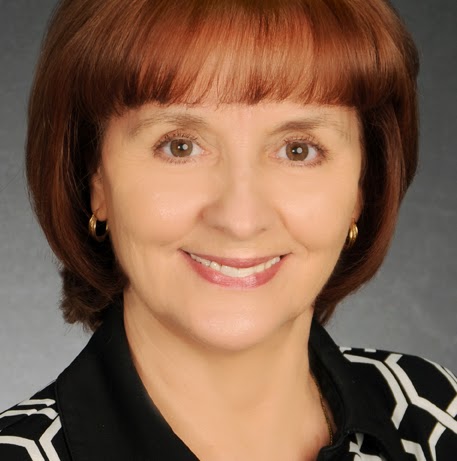 Sandy Kaye Photo 12