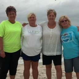 Donna Hooper Photo 35