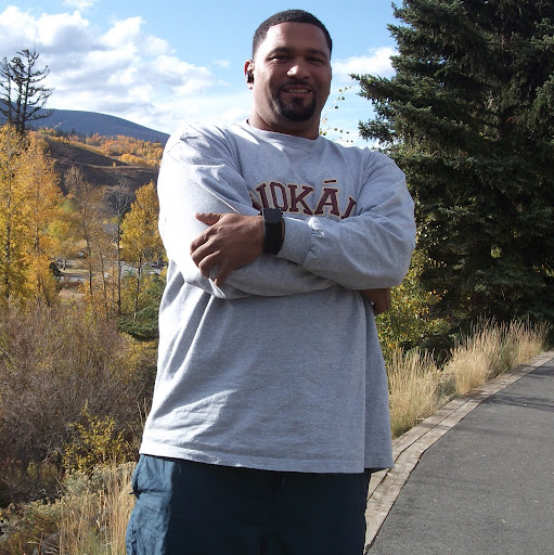 Robert Kirkland Photo 31