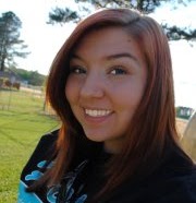 Michelle Harris Photo 19
