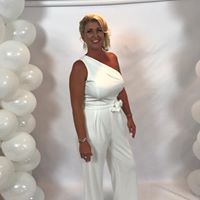 Michelle Jeffries Photo 8