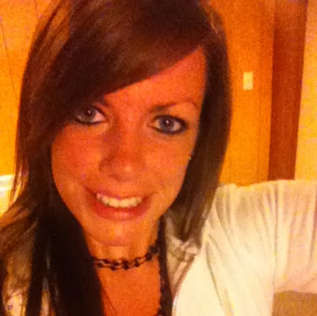 Jennifer Kerr Photo 17