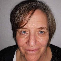 Jeanne Smith Photo 40