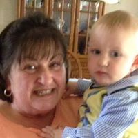 Linda Steele Photo 32