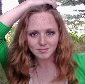 Sarah Britt Photo 31