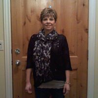 Deborah Petersen Photo 17