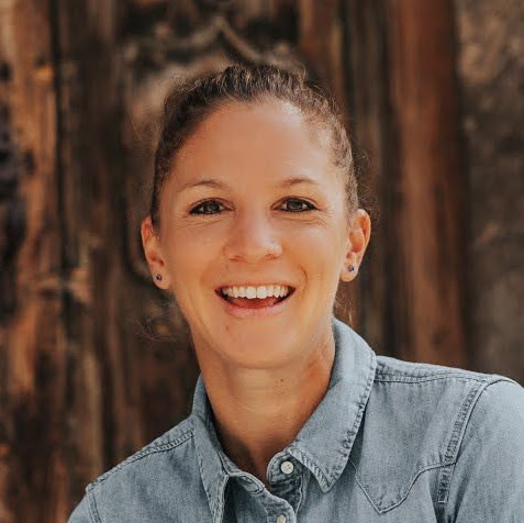 Julie Rodgers Photo 20