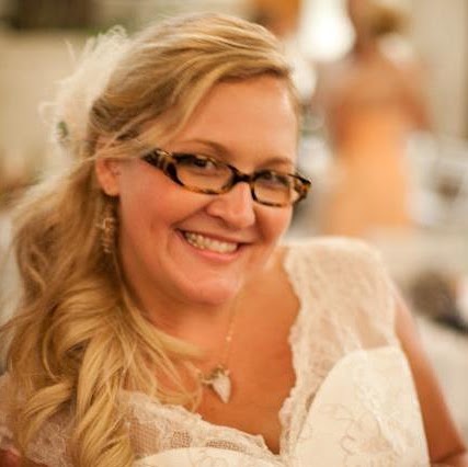 Tracie Campbell Photo 19