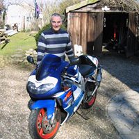 Eddie Bennett Photo 51