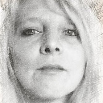 Sarah Sherwood Photo 30