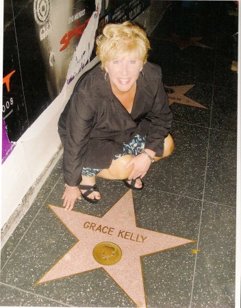 Kathleen Turner Photo 34