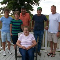 Lori Andrews Photo 23