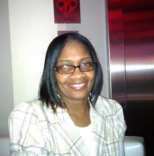 Monica Rogers Photo 37