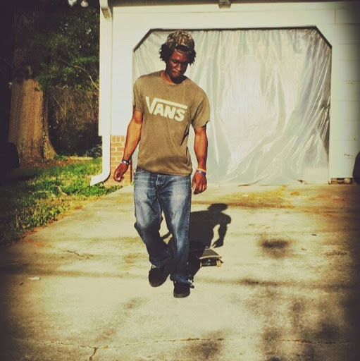 Aaron Faison Photo 5