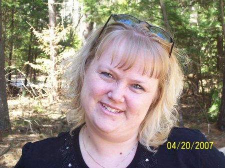 Melissa Phelps Photo 39