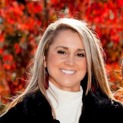 Gretchen Sullivan Photo 6