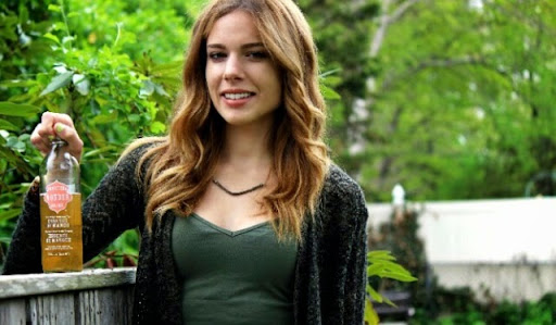 Danielle Goodwin Photo 19