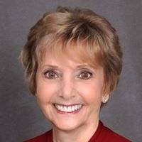 Marie Barresi Photo 16