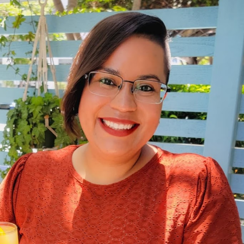 Janet Lozano Photo 25