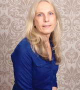 Stephanie Martin Photo 8