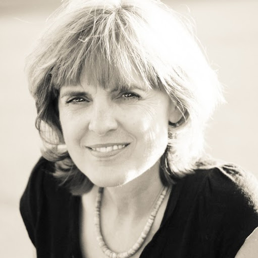 Alison Clement Photo 6