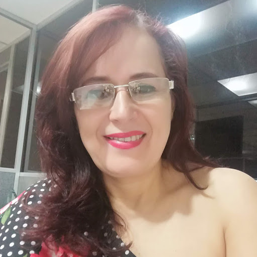 Luz Alvarez Photo 33
