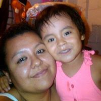 Michelle Henriquez Photo 5
