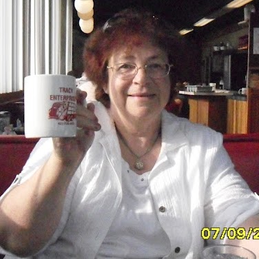 Dana Curtis Photo 9