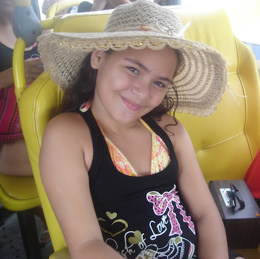 Karol Torres Photo 28