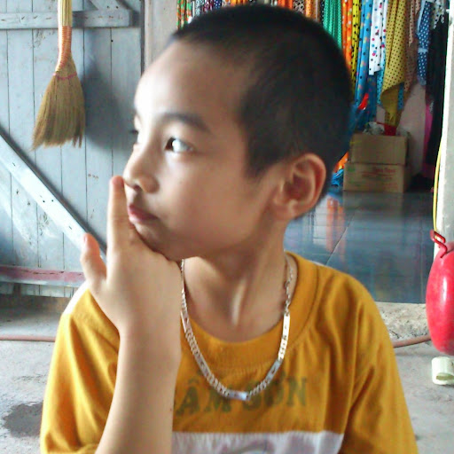 Tu Nguyen Photo 39